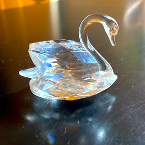 Swarovski Crystal swan figurine